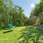 Feriehus Alessandra Garden Hideaway Simius