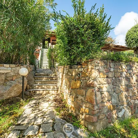 Vakantiehuis Alessandra Garden Hideaway Simius