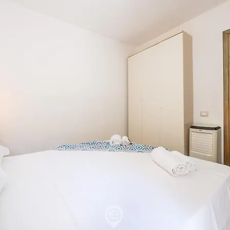 Alessandra Garden Hideaway Feriehus *