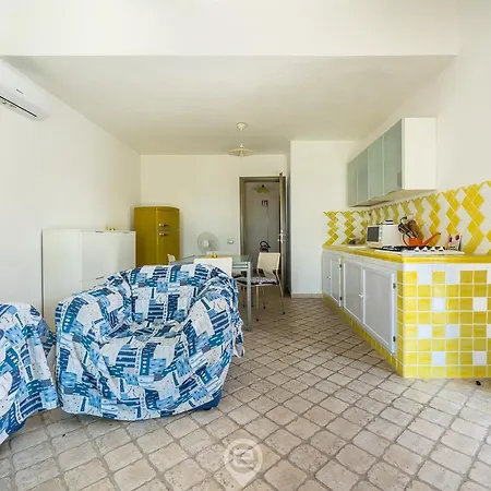 Vakantiehuis Alessandra Garden Hideaway *